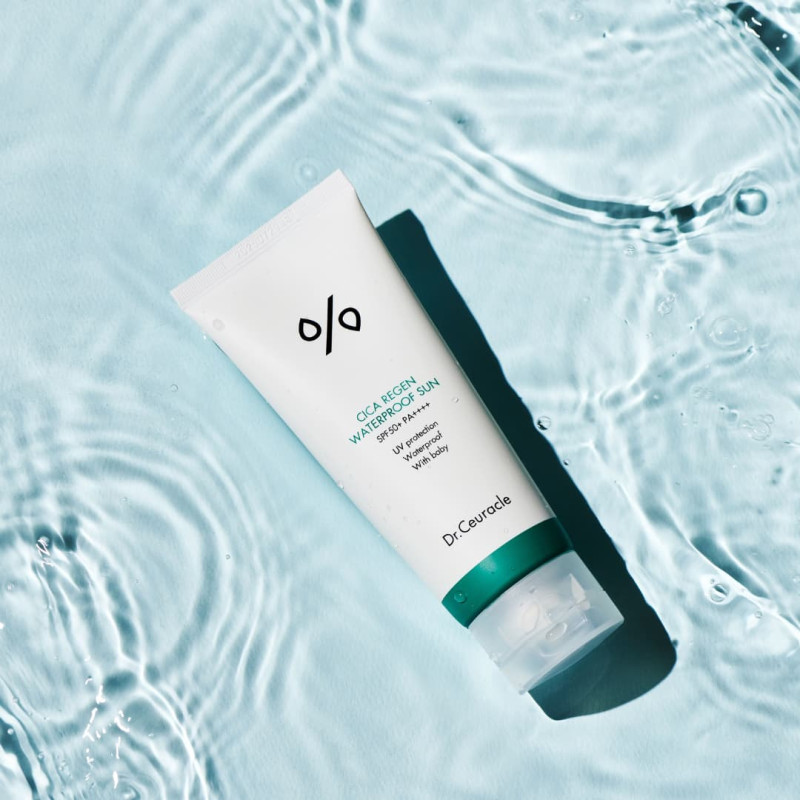 Dr.Ceuracle Водостійкий сонцезахисний крем з центелою азіатською Cica Regen Waterproof Sun SPF50+ PA 100 мл
