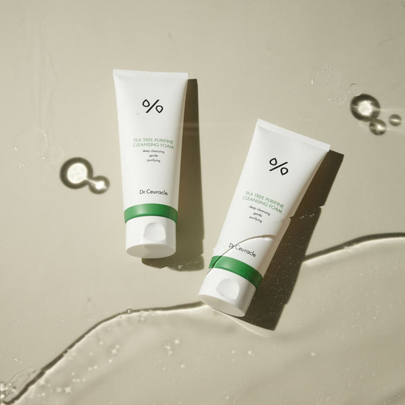 Dr. Ceuracle Гель-пінка для вмивання з екстрактом чайного дерева Tea Tree Purifine 30 Cleansing Foam 150 мл