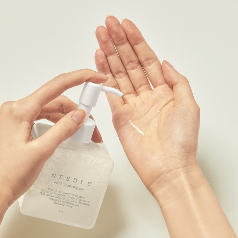 Needly М'який очищуючий гель Mild Cleansing Gel 235 мл