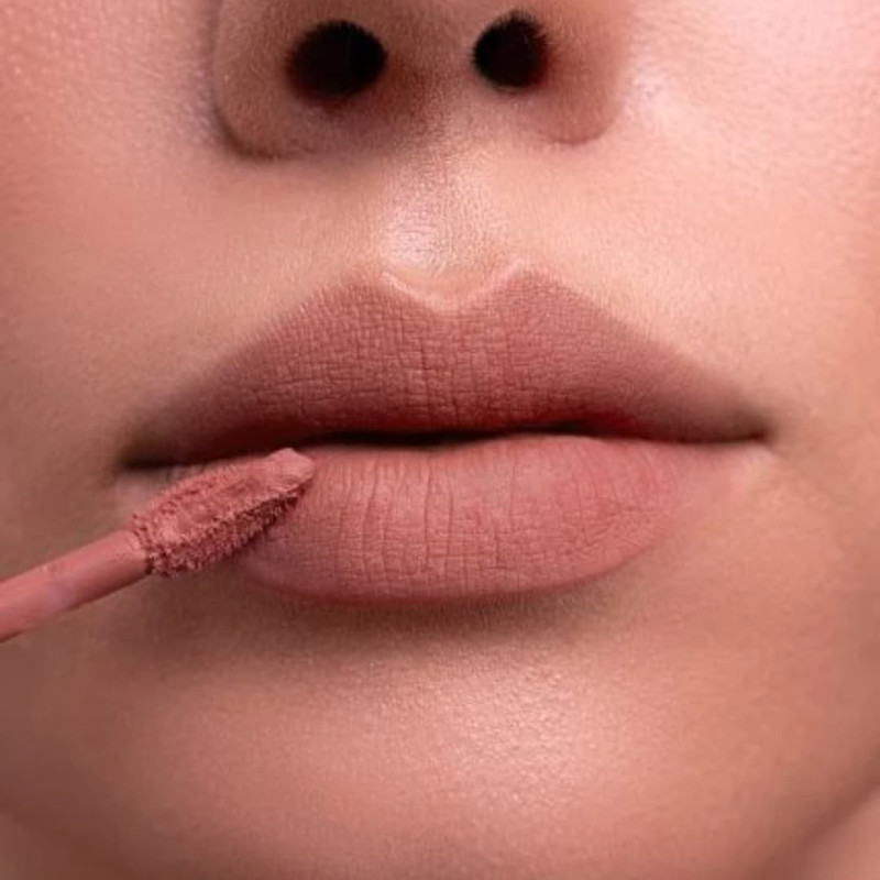 ZOLA Оксамитова матова помада Velour Lip Souffle 02 ROSEWOOD